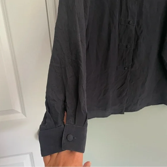 Vintage Jones New York 100% Silk Black Collarless Button Up Shirt Blouse - Picture 4 of 13